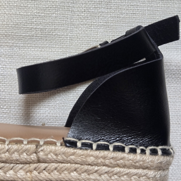 Old Navy Black Espadrille Ankle-Strap Flats Size 6 - Picture 8 of 11